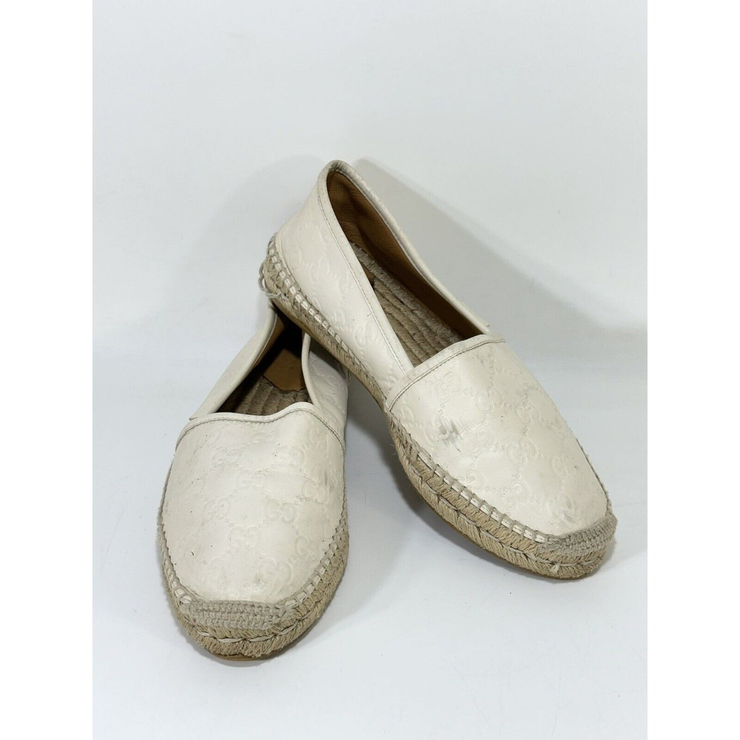 Gucci Espadrilles White Pilar Leather GG Embossed Flat Shoes ~ EU 40 / US 9