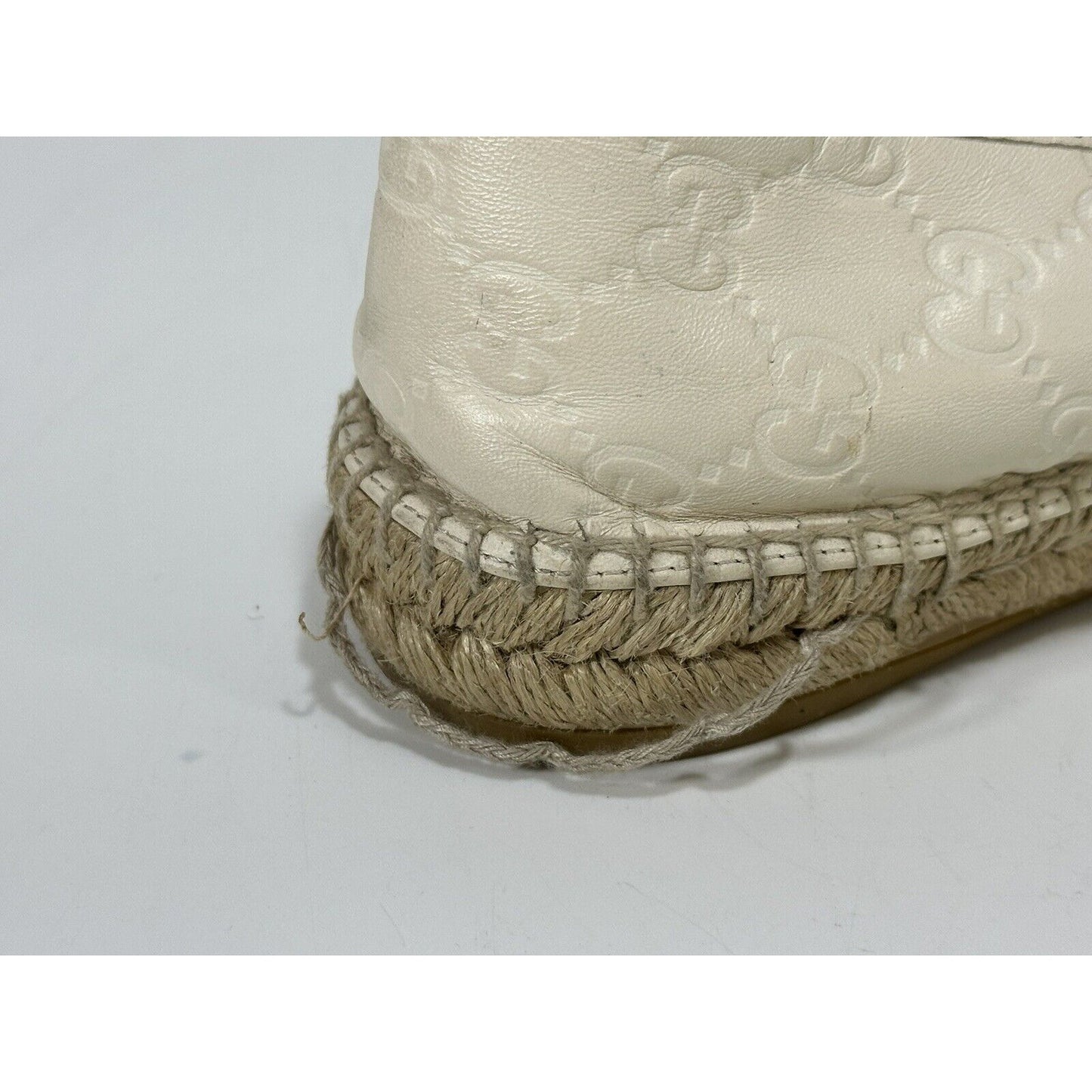Gucci Espadrilles White Pilar Leather GG Embossed Flat Shoes ~ EU 40 / US 9