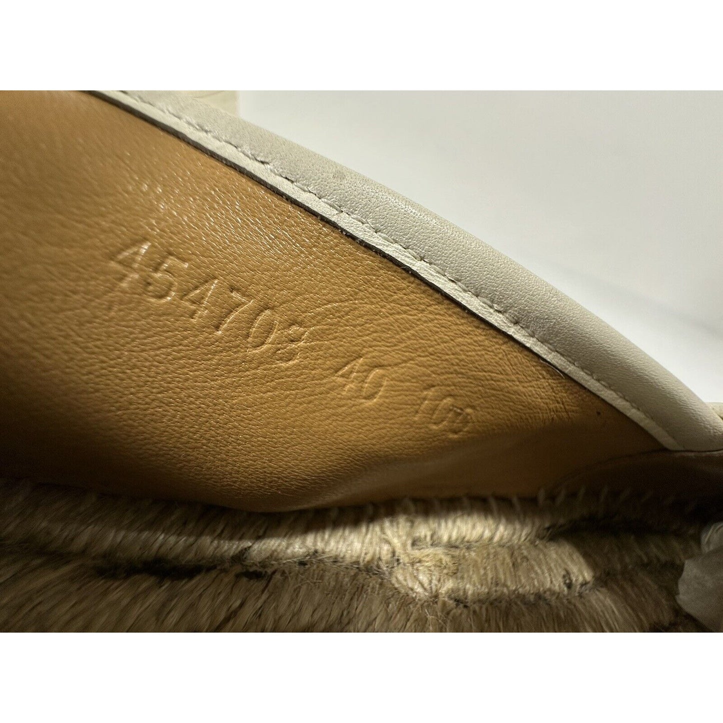 Gucci Espadrilles White Pilar Leather GG Embossed Flat Shoes ~ EU 40 / US 9